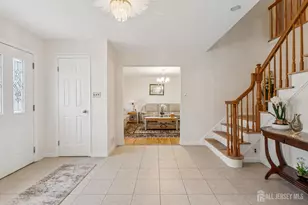 8 Constitution Ct, East Brunswick Township, NJ 08816 - Photo 9