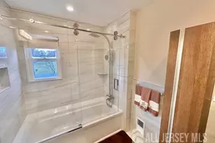 8 Constitution Ct, East Brunswick Township, NJ 08816 - Photo 45
