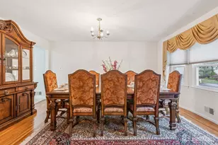 8 Constitution Ct, East Brunswick Township, NJ 08816 - Photo 13