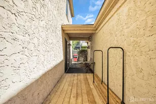 9 Carriage Pl, Edison, NJ 08820 - Photo 19