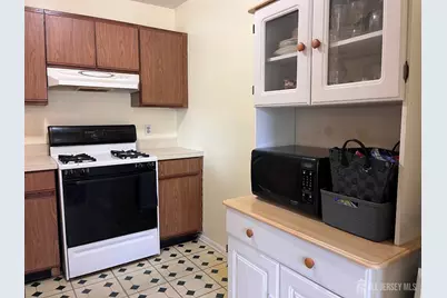 1807 Bayhead Drive, Sayreville, NJ 08859 - Photo 3