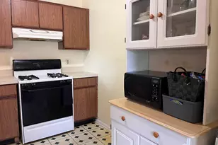 1807 Bayhead Dr, Sayreville, NJ 08859 - Photo 3