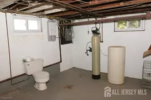 147 Delacy Ave, North Plainfield, NJ 07060 - Photo 17