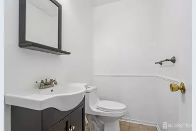 2 Marc Court, Edison, NJ 08820 - Photo 17