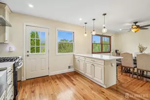 2 Marc Ct, Edison, NJ 08820 - Photo 11