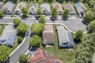 70 Vineyard Ct, Monroe Township, NJ 08831 - Photo 37