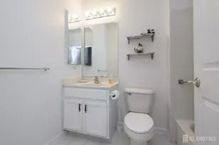 70 Vineyard Ct, Monroe Township, NJ 08831 - Photo 19