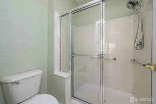 70 Vineyard Ct, Monroe Township, NJ 08831 - Photo 25