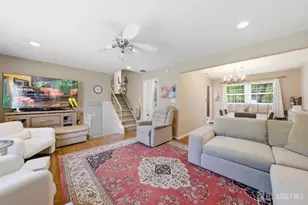 34 Ventnor Dr, Edison, NJ 08820 - Photo 9