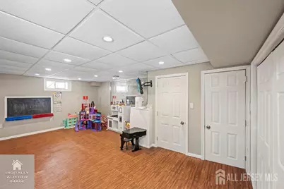 158 Grandview Avenue, Edison, NJ 08837 - Photo 25