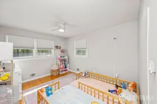 158 Grandview Ave, Edison, NJ 08837 - Photo 17