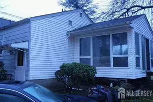 517 Grove Ave, Edison, NJ 08820 - Photo 3