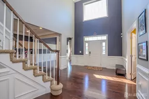 27 Greylynne Dr, Monroe Township, NJ 08831 - Photo 9