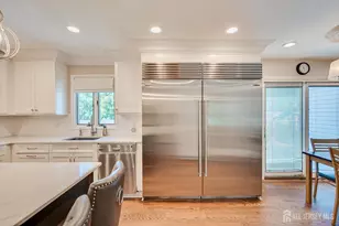 22 Celler Rd, Edison, NJ 08817 - Photo 21