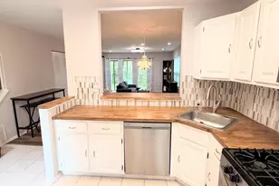 23 Morgan Pl, East Brunswick Township, NJ 08816 - Photo 5