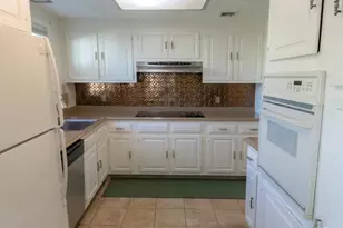 320 Sharon Way, Monroe Township, NJ 08831 - Photo 23