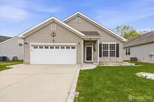 24 Lilly Dr, Tuckerton, NJ 08087 - Photo 3