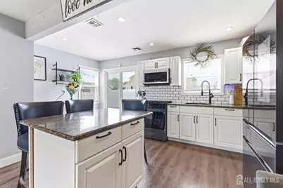 93 Marion Street, Carteret, NJ 07008 - Photo 9