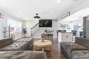 93 Marion St, Carteret, NJ 07008 - Photo 7