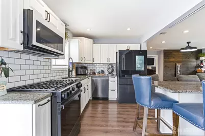 93 Marion Street, Carteret, NJ 07008 - Photo 11