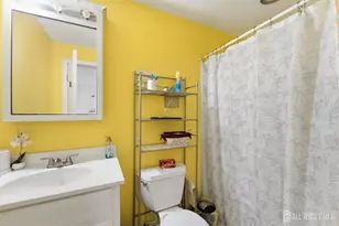 301 Norwood Ave, Old Bridge Township, NJ 08879 - Photo 19