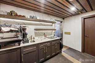 378 George St, New Brunswick, NJ 08901 - Photo 11