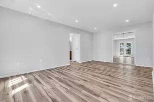 812 Green Hollow Dr, Iselin, NJ 08830 - Photo 7