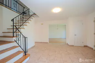 14 Dov Pl, South Brunswick Township, NJ 08824 - Photo 7