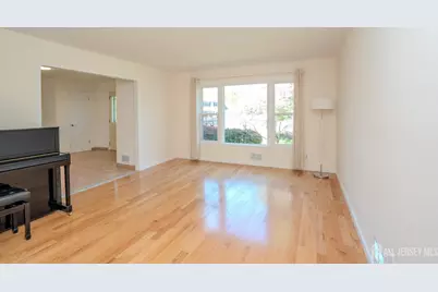 14 Dov Place, South Brunswick Township, NJ 08824 - Photo 9