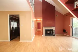 818 Ravens Crest Dr, Plainsboro Township, NJ 08536 - Photo 3