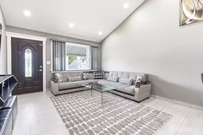 79 George Street, Carteret, NJ 07008 - Photo 5