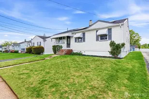79 George St, Carteret, NJ 07008 - Photo 3