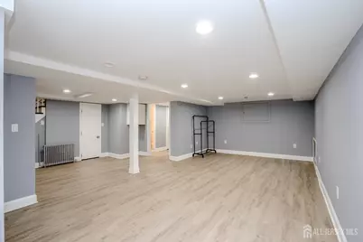 12 Taylor Drive, New Brunswick, NJ 08901 - Photo 27