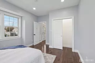 239 Suttons Ln, Edison, NJ 08817 - Photo 33