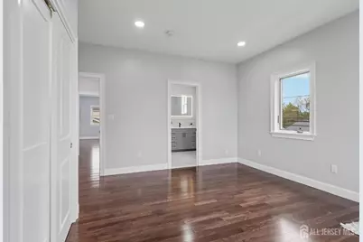 239 Suttons Lane, Edison, NJ 08817 - Photo 57