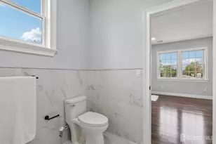 239 Suttons Ln, Edison, NJ 08817 - Photo 47