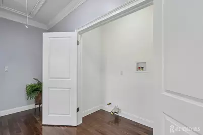 239 Suttons Lane, Edison, NJ 08817 - Photo 35