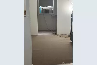520 N Park Drive N, Perth Amboy, NJ 08861 - Photo 19