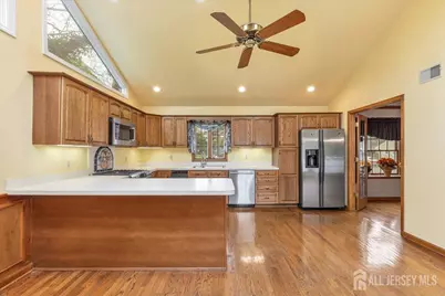 27 Fraley Drive, Franklin Township, NJ 08873 - Photo 17