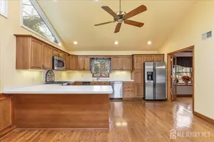 27 Fraley Dr, Franklin Township, NJ 08873 - Photo 17