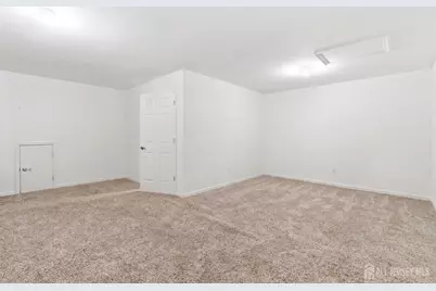 11 Burr Place, Franklin Township, NJ 08873 - Photo 27