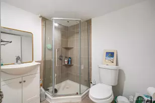 520 N Park Dr N, Perth Amboy, NJ 08861 - Photo 17