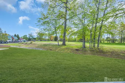 81-B Banyan Plaza, Monroe Township, NJ 08831 - Photo 27