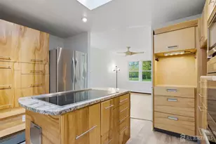 98 S Main Street S, Cranbury Township, NJ 08512 - Photo 15