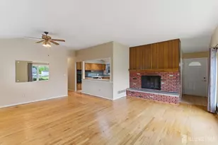 94 Boulevard W, Old Bridge Township, NJ 07735 - Photo 5