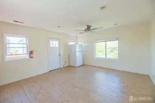 33 Cliffwood Way, Old Bridge Township, NJ 08879 - Photo 17