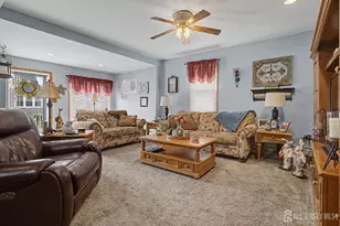 32 Lloyd St, Edison, NJ 08817 - Photo 5