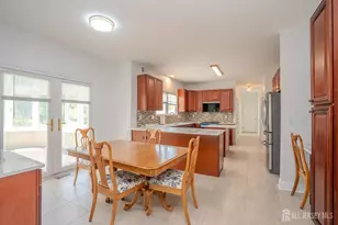 [Address not provided], Plainsboro Township, NJ 08536 - Photo 33