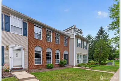 13 Diaz Court, Franklin Township, NJ 08823 - Photo 5