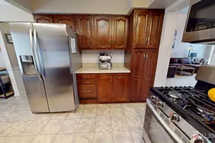 169 Nathan Dr, North Brunswick Township, NJ 08902 - Photo 7